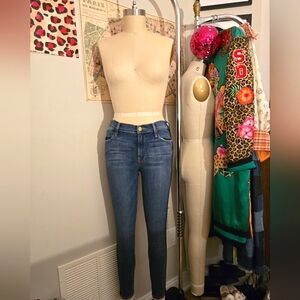 Frame Denim - Le High Skinny Crop with Dark Wash Side Stripe Detail - 27